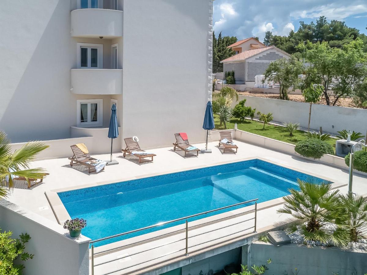 Apartment Villa 2 Pools-4 By Interhome 수티반 외부 사진